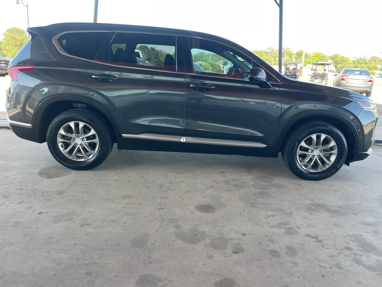 Hyundai Santa Fe SEL 2.4L Auto FWD 2020