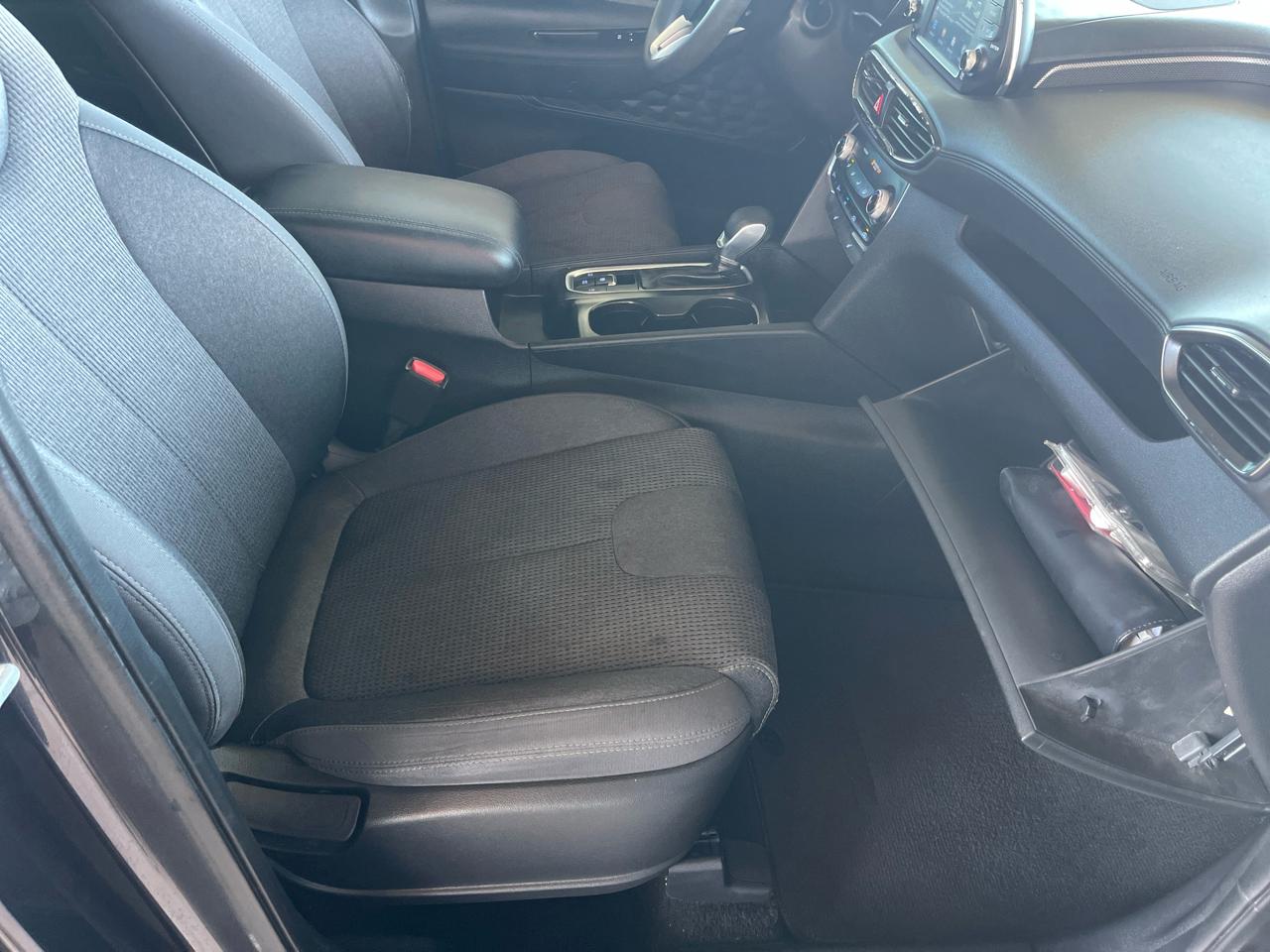 Hyundai Santa Fe SEL 2.4L Auto FWD 2020