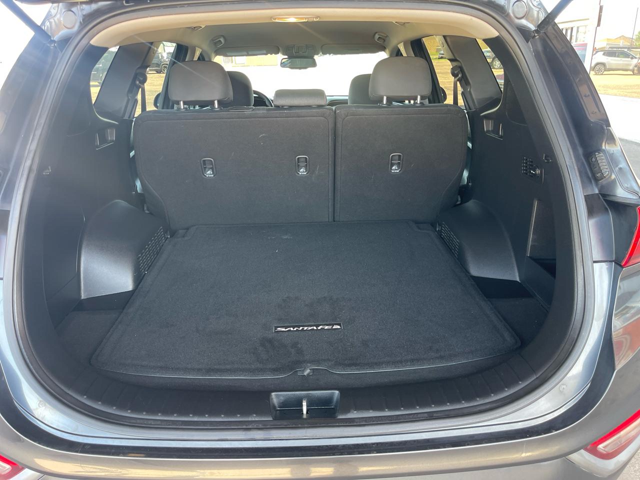Hyundai Santa Fe SEL 2.4L Auto FWD 2020