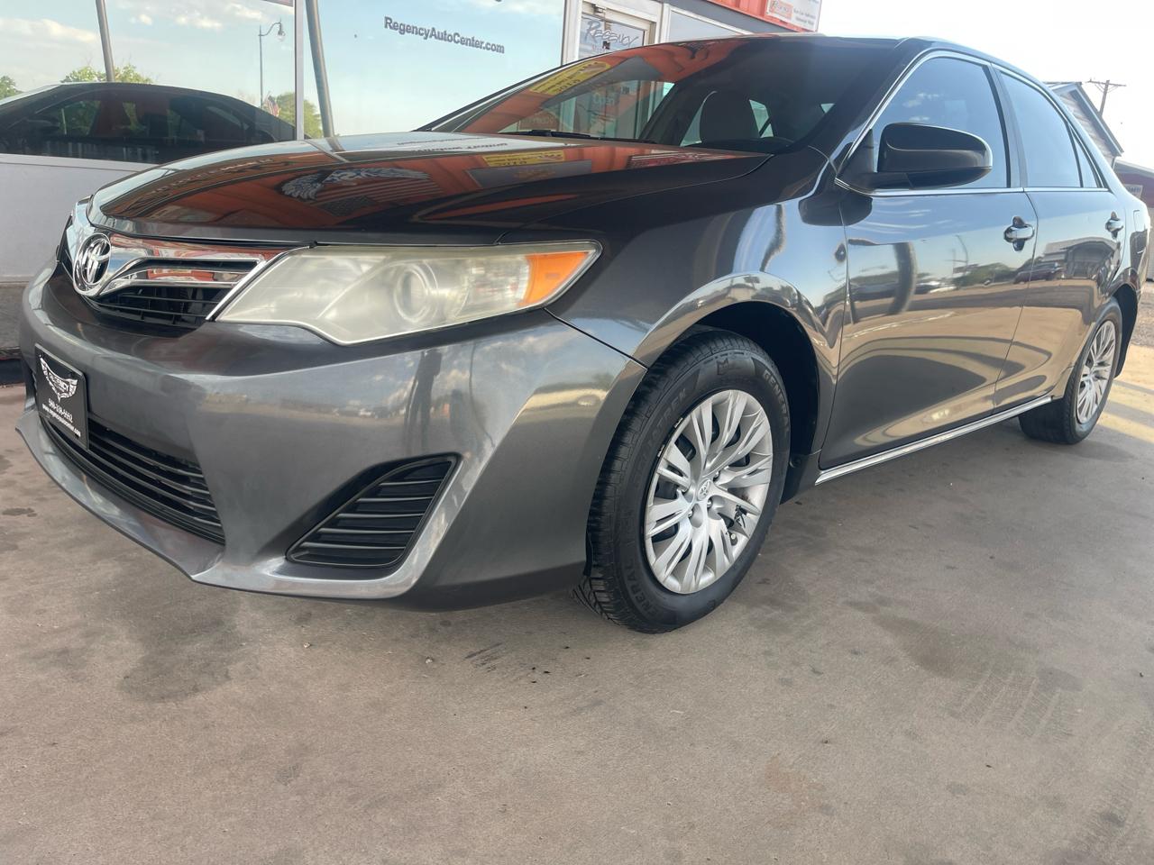 Toyota Camry 4dr Sdn I4 Auto SE Sport Limited Edition (Natl) 2012