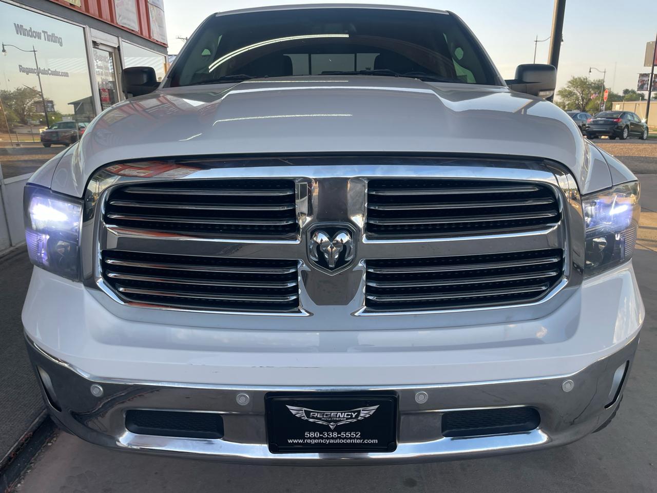 RAM 1500 Big Horn 4x2 Quad Cab 6'4" Box 2017