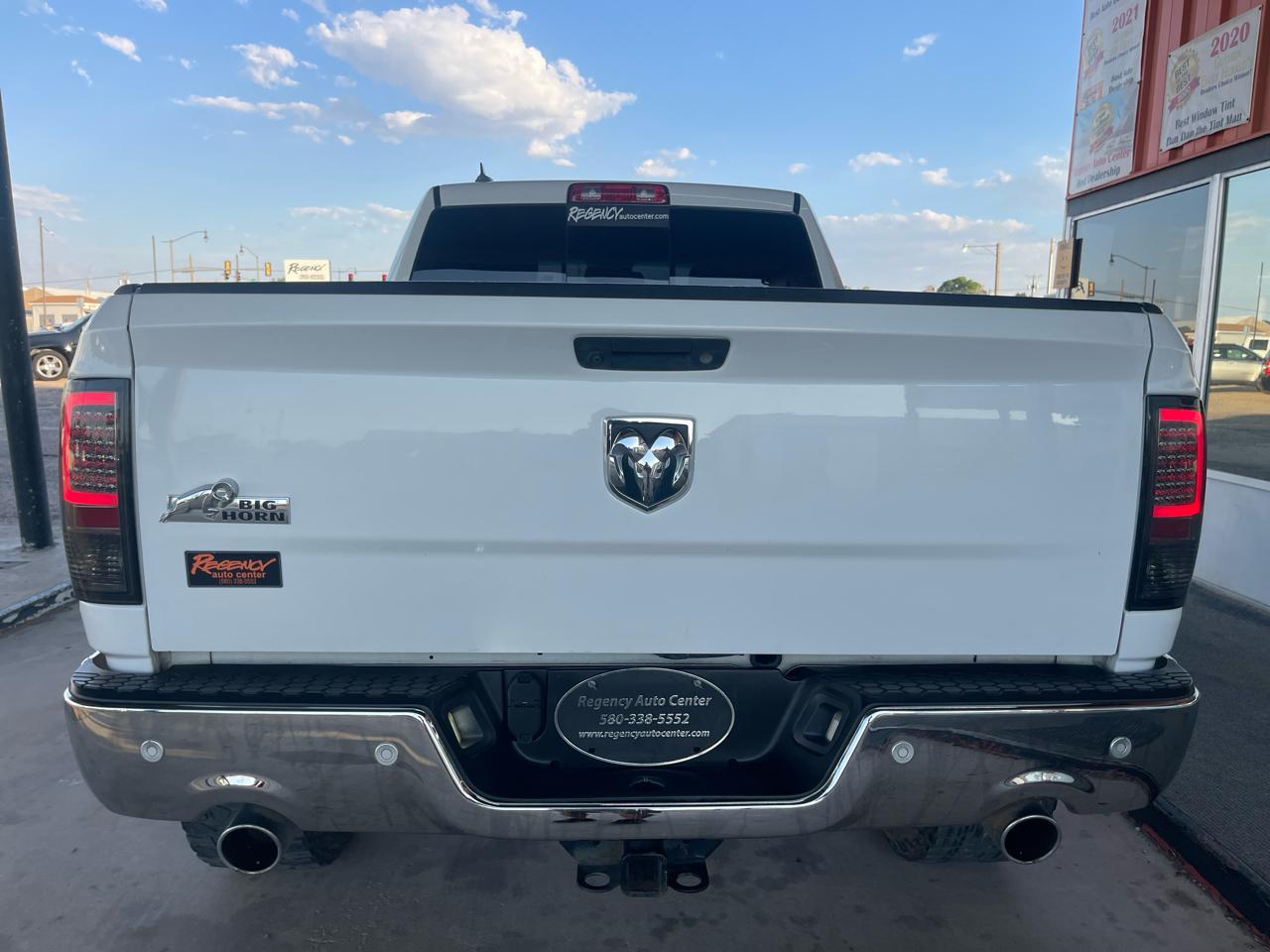 RAM 1500 Big Horn 4x2 Quad Cab 6'4" Box 2017