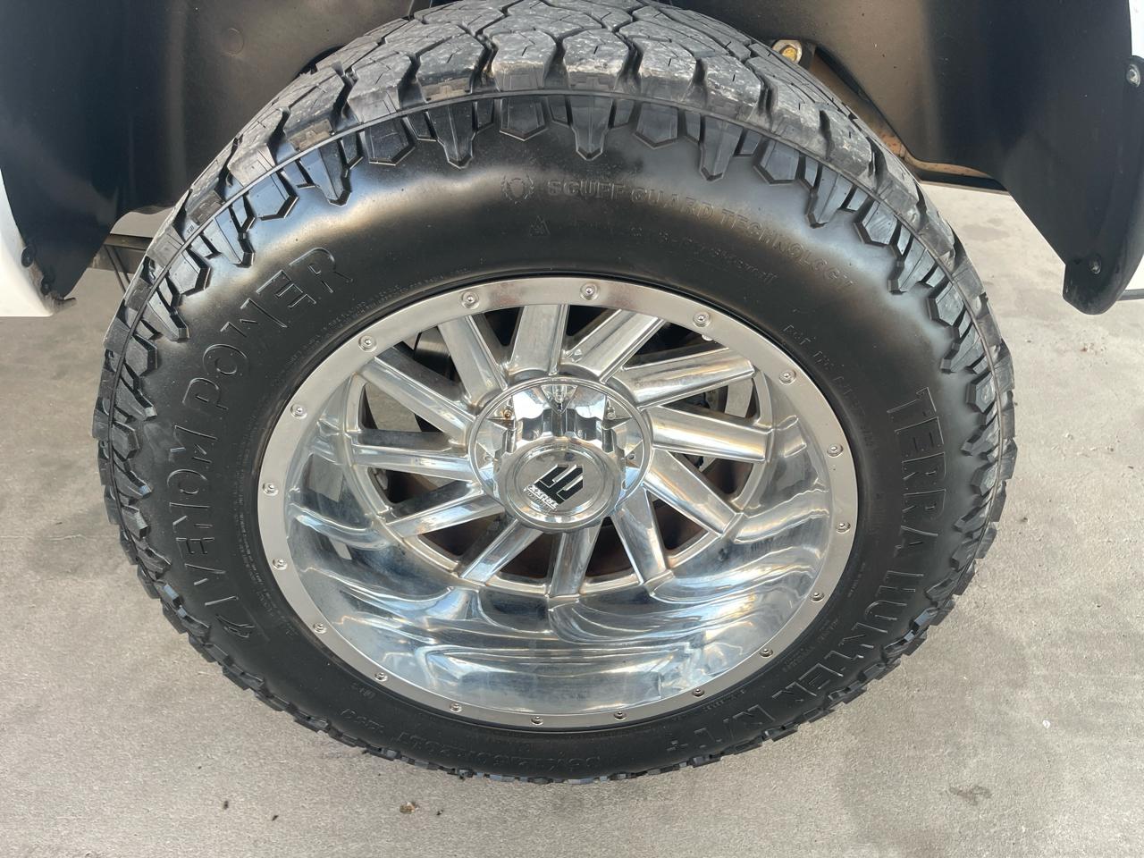 RAM 1500 Big Horn 4x2 Quad Cab 6'4" Box 2017