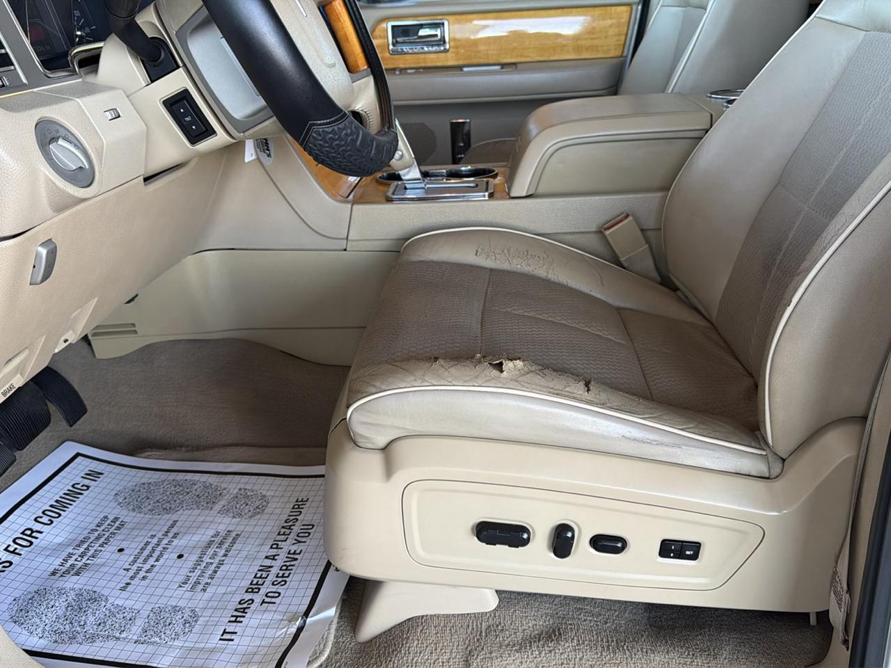 Lincoln Navigator L 2WD 4dr 2007