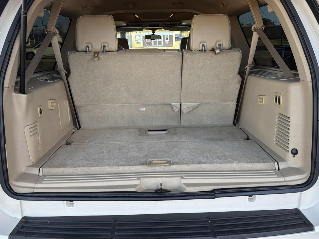 Lincoln Navigator L 2WD 4dr 2007