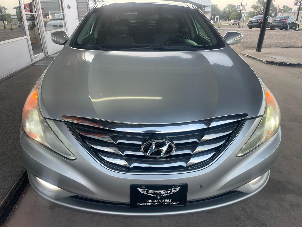 Hyundai Sonata 4dr Sdn 2.4L Auto Limited 2013