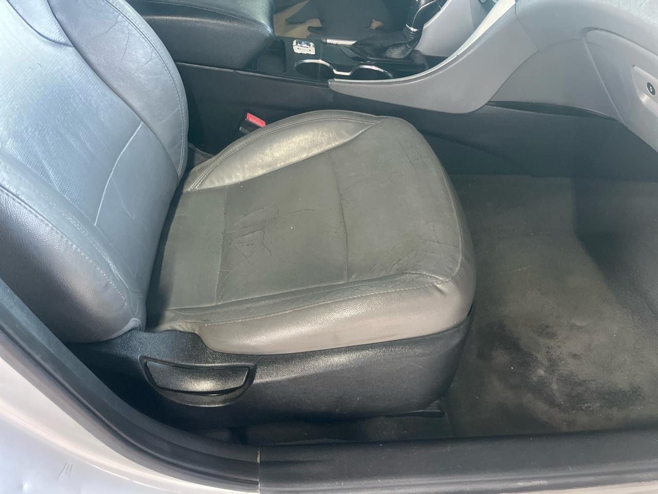 Hyundai Sonata 4dr Sdn 2.4L Auto Limited 2013