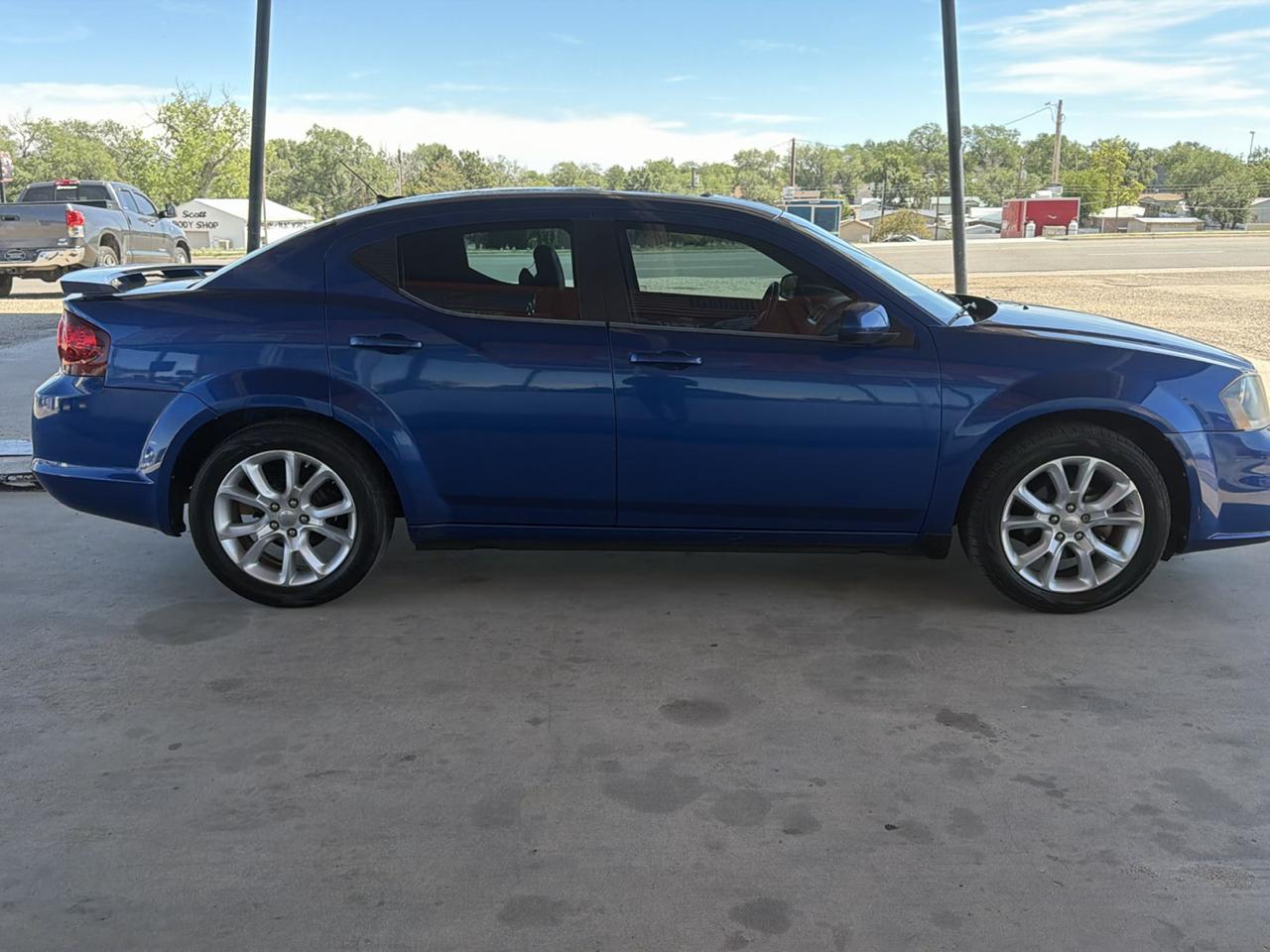 Dodge Avenger 4dr Sdn R/T 2013