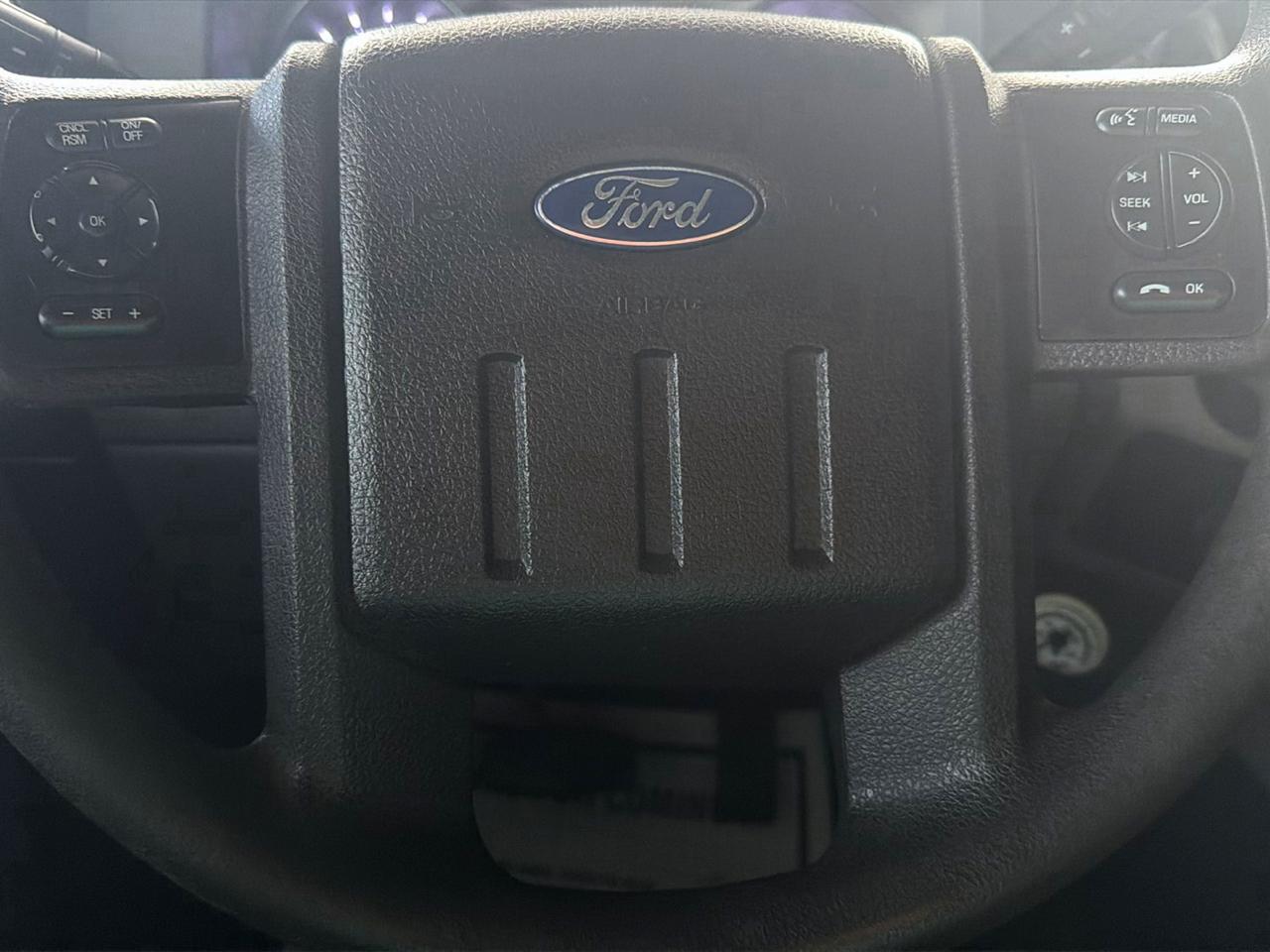 Ford Super Duty F-250 SRW 4WD Crew Cab 156" XLT 2014
