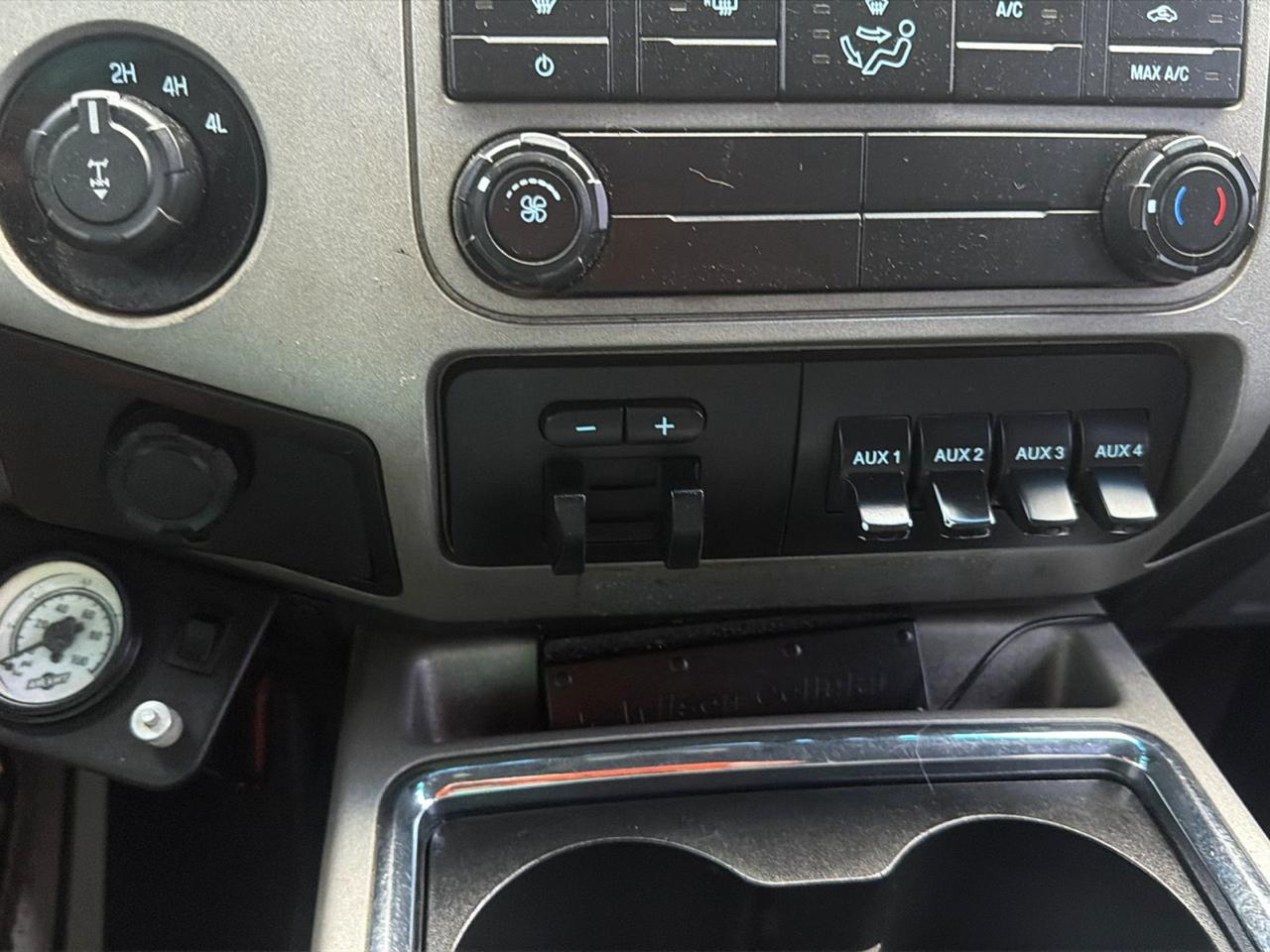 Ford Super Duty F-250 SRW 4WD Crew Cab 156" XLT 2014