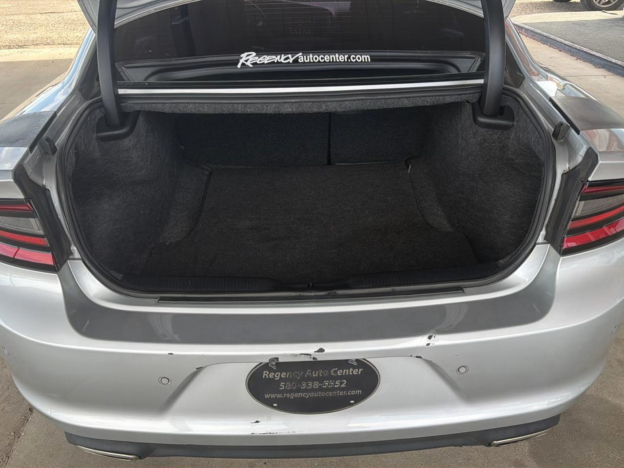 Dodge Charger SXT RWD 2020