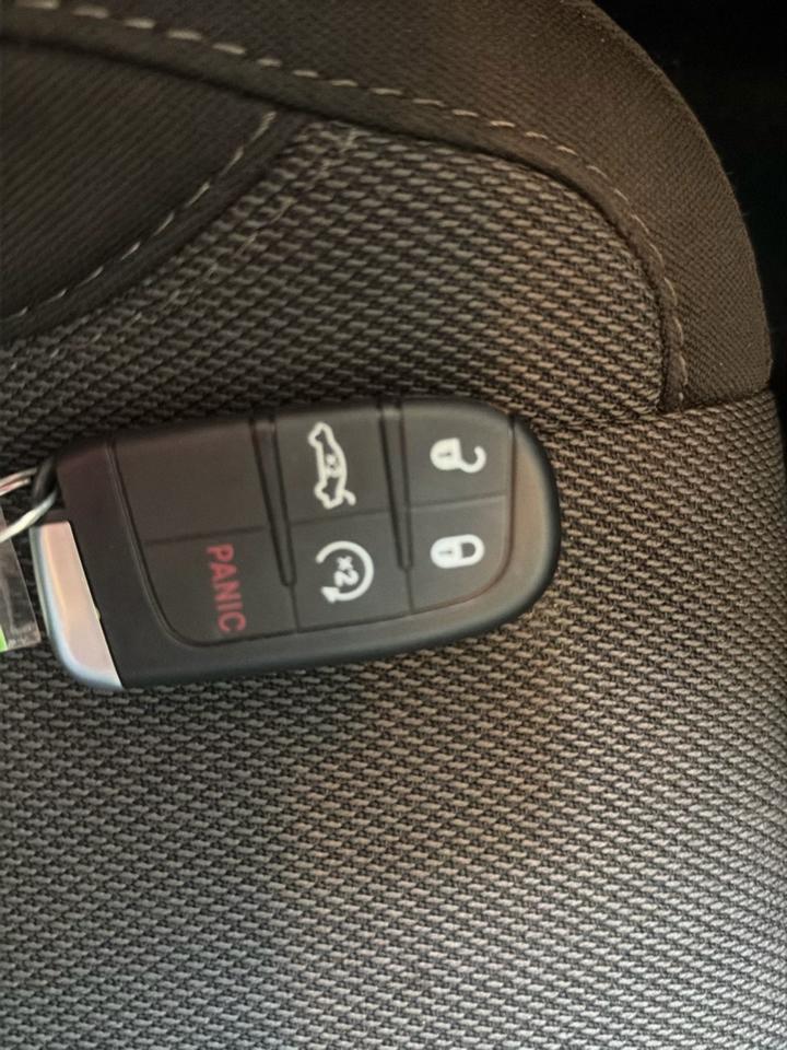 Dodge Charger SXT RWD 2020