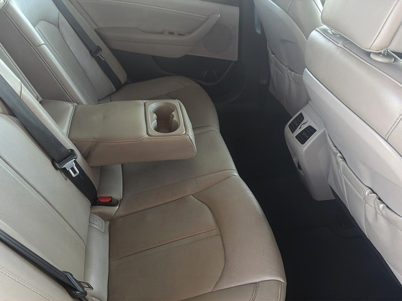 Hyundai Sonata 4dr Sdn 2.4L Limited 2015