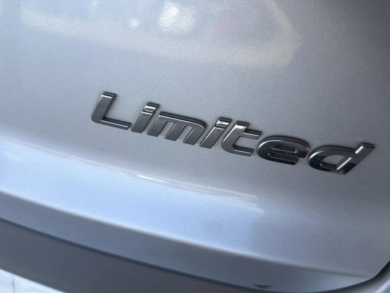 Hyundai Sonata 4dr Sdn 2.4L Limited 2015