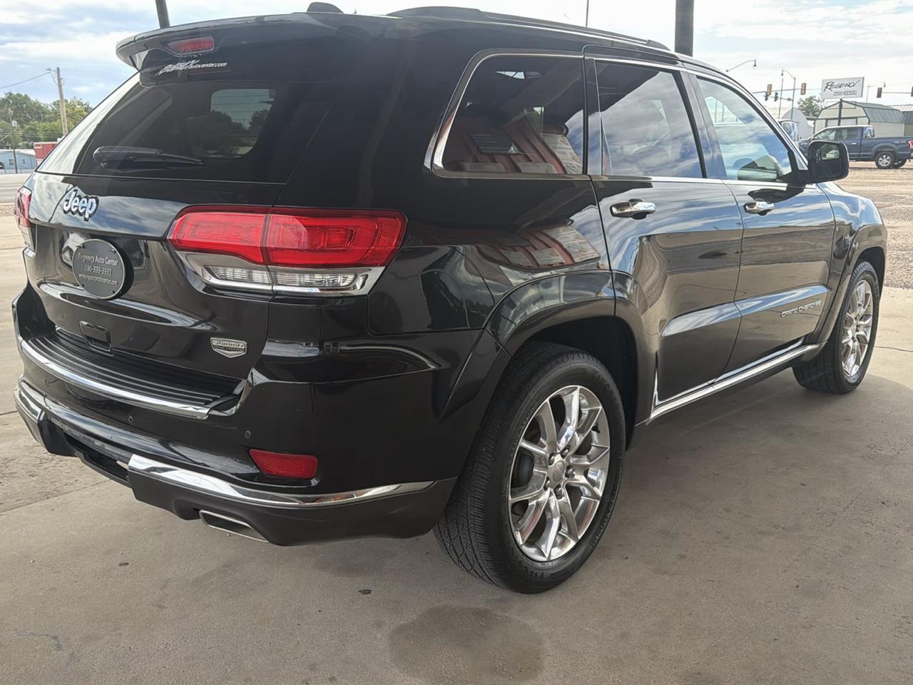 Jeep Grand Cherokee RWD 4dr Summit 2014
