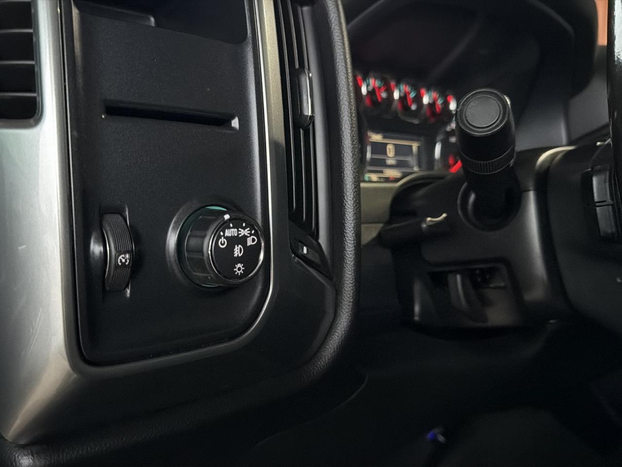 2016 Chevrolet Silverado 1500 LT - Photo 18