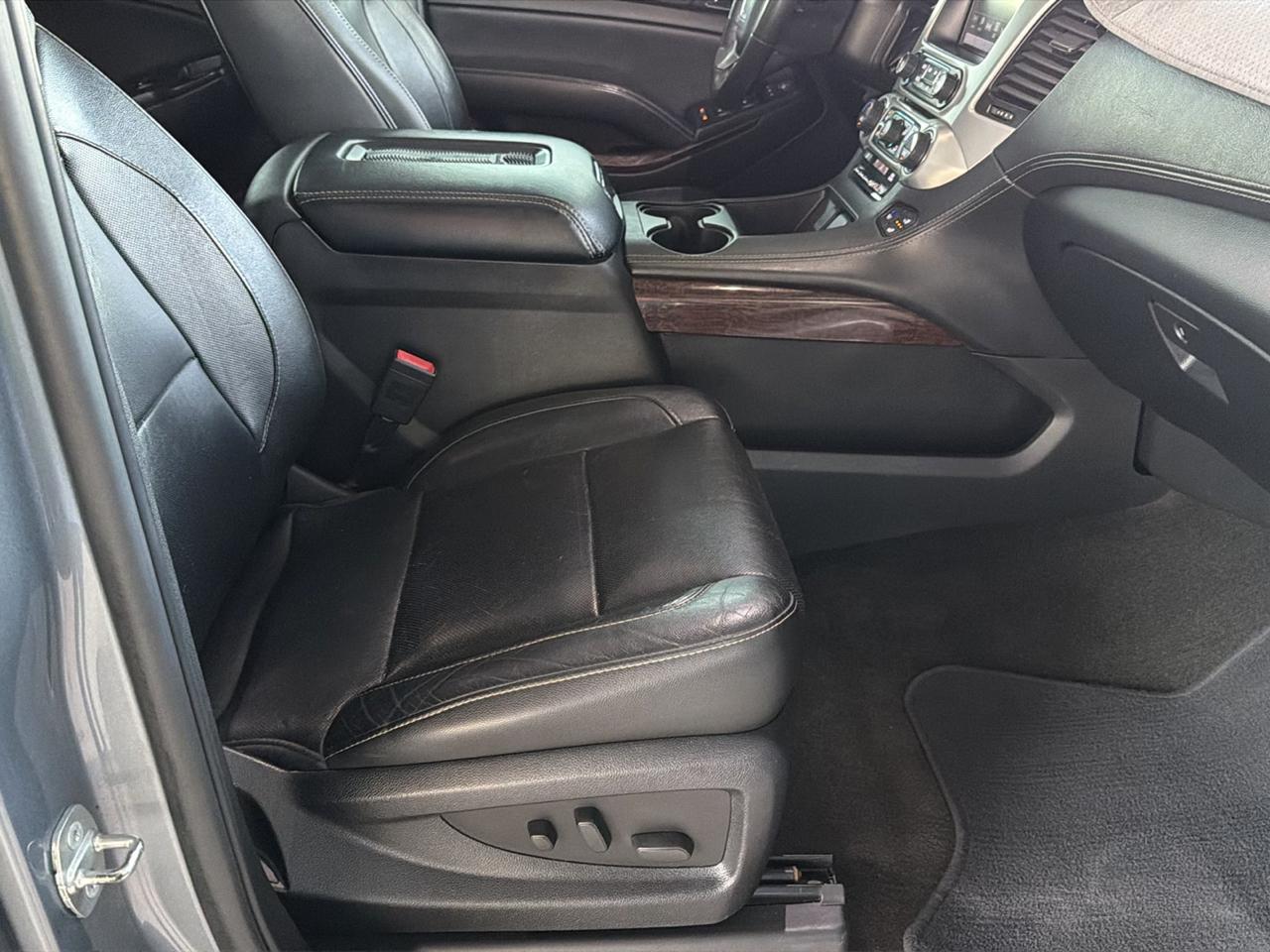GMC Yukon 4WD 4dr SLT 2018