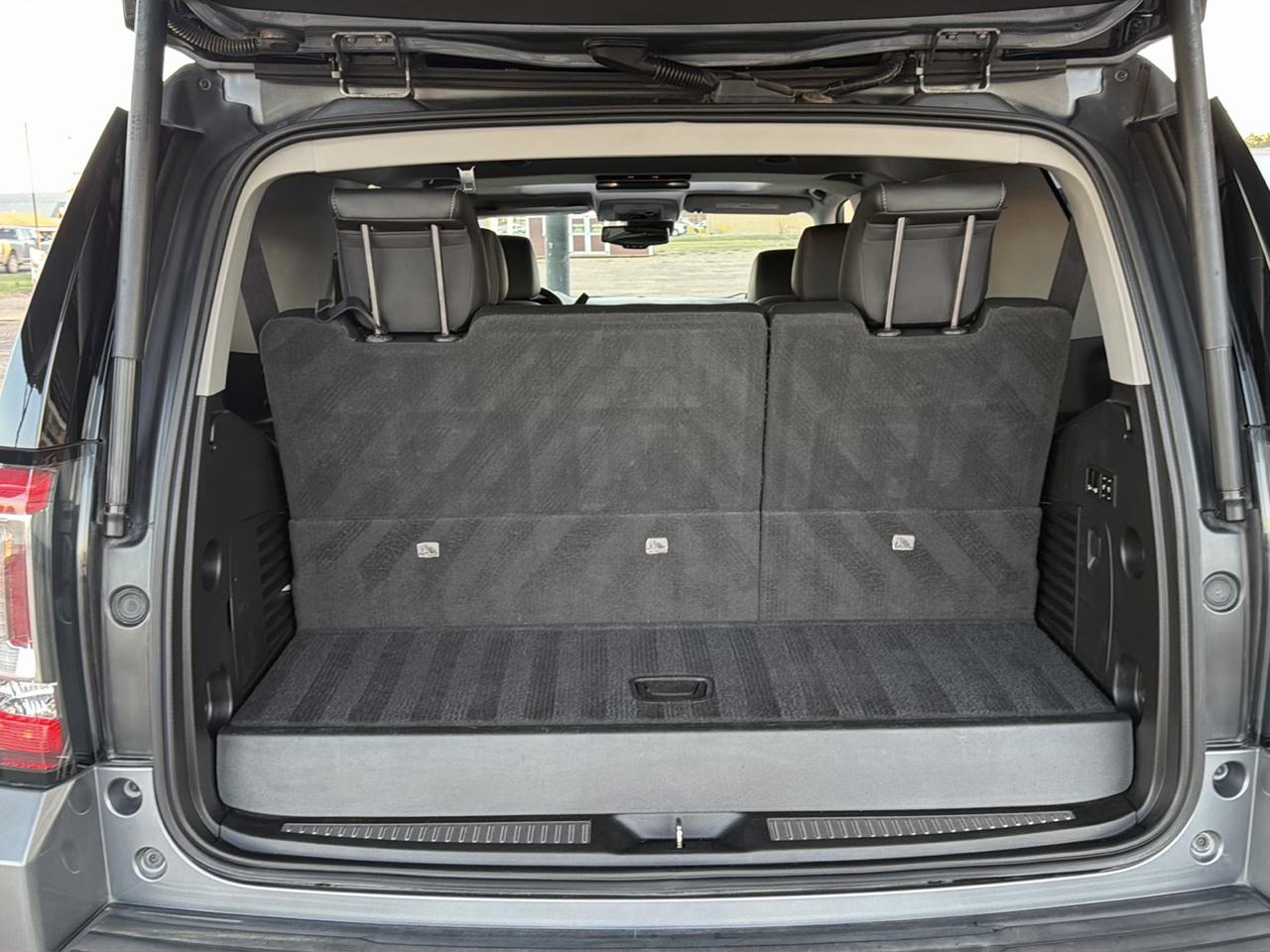 GMC Yukon 4WD 4dr SLT 2018
