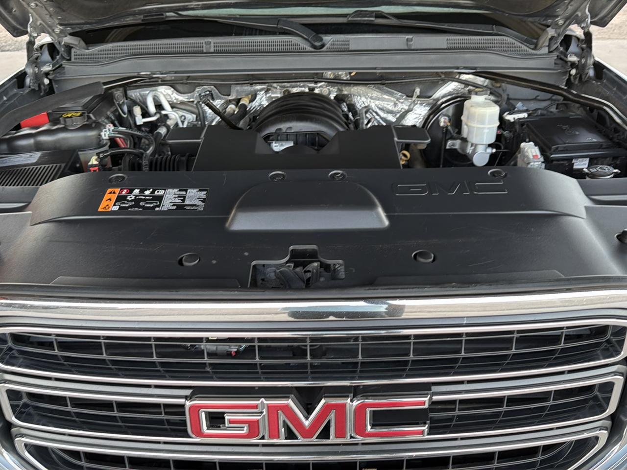 GMC Yukon 4WD 4dr SLT 2018