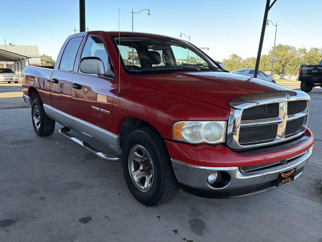 Dodge Ram 1500 4dr Quad Cab 140.5" WB SLT 2003