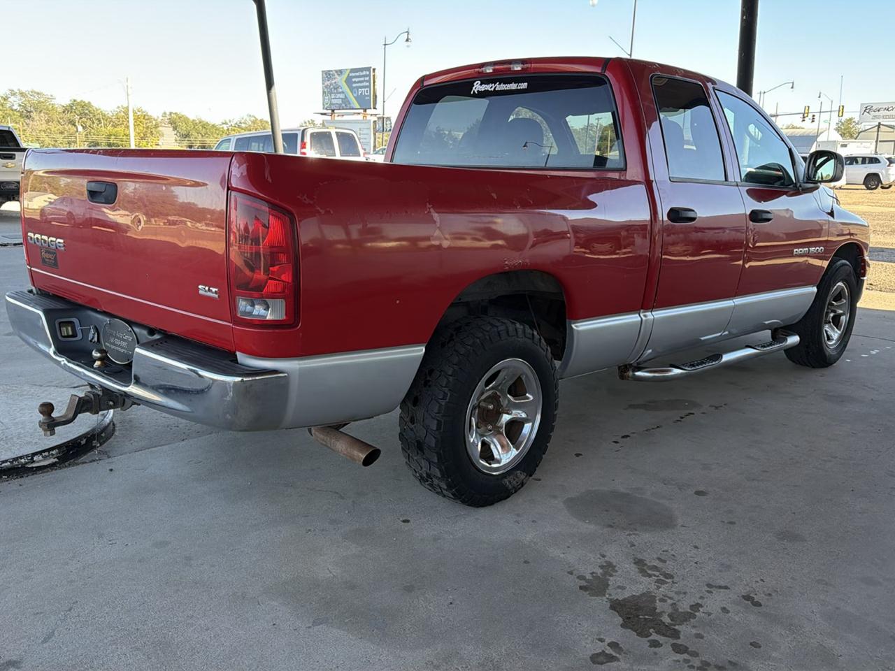 Dodge Ram 1500 4dr Quad Cab 140.5" WB SLT 2003