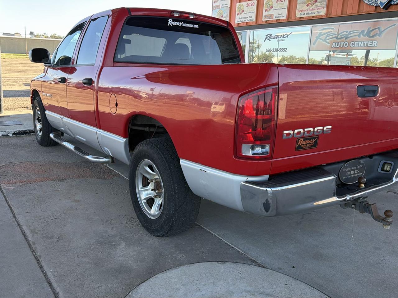 Dodge Ram 1500 4dr Quad Cab 140.5" WB SLT 2003