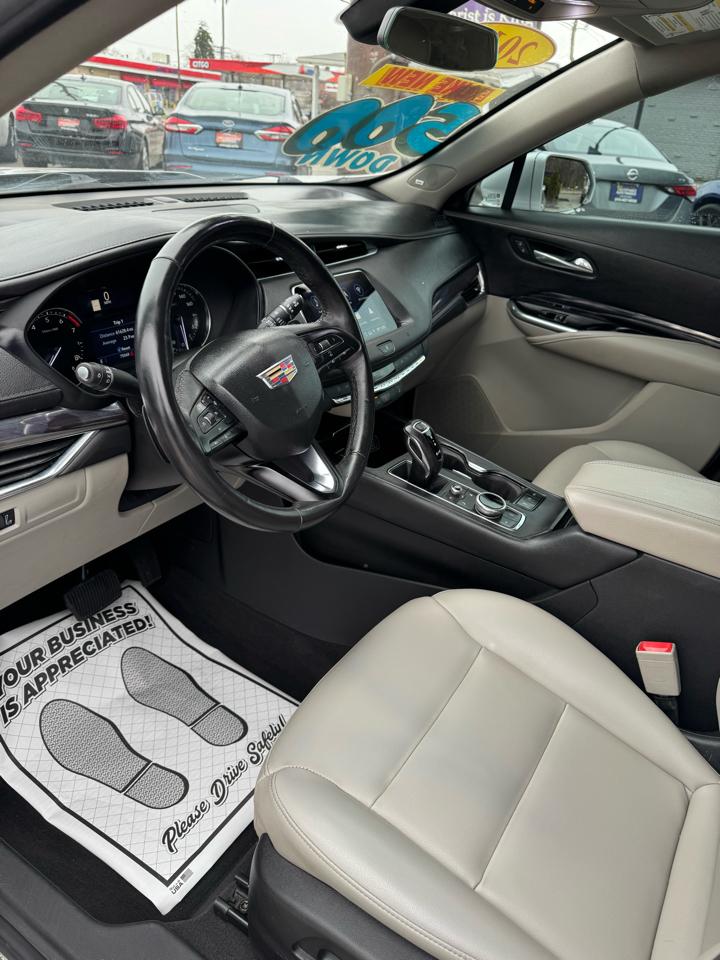 Cadillac XT4 Luxury 2019