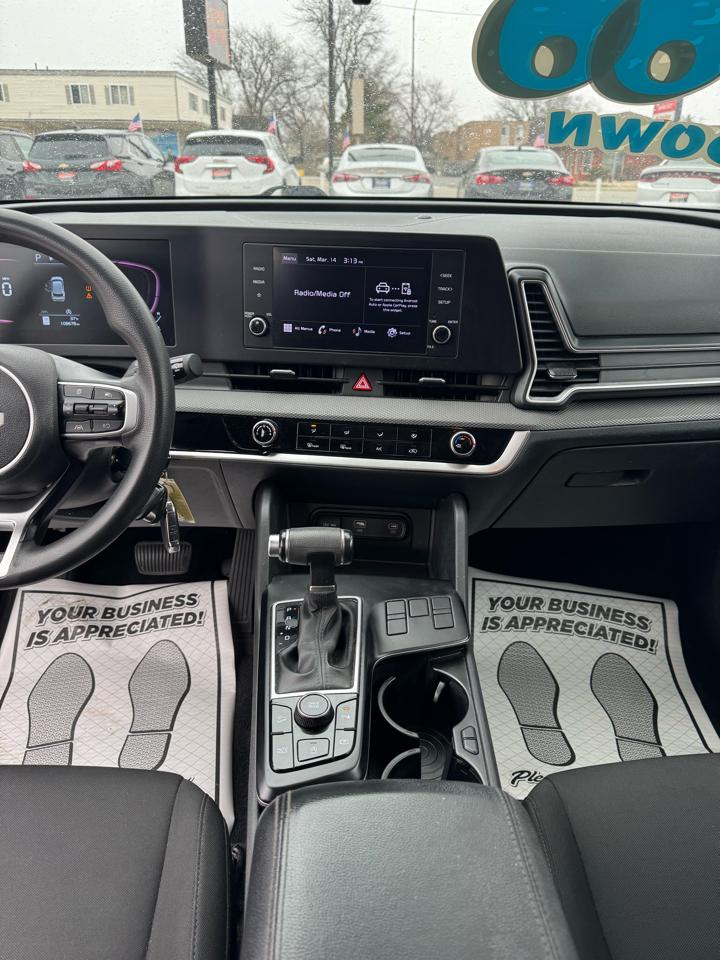 Kia Sportage LX FWD 2023