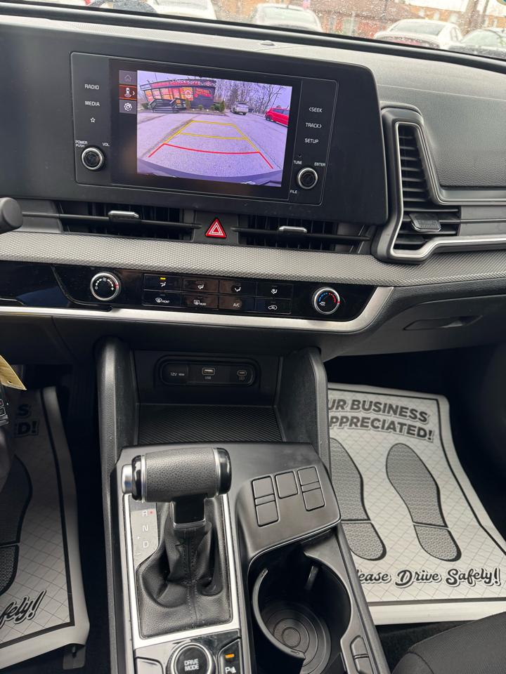 Kia Sportage LX FWD 2023