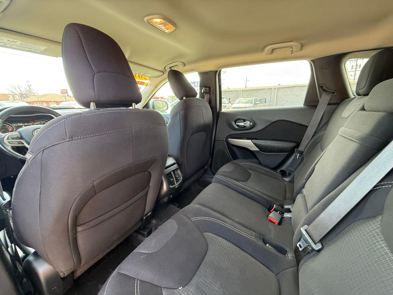 Jeep Cherokee Latitude 4WD 2017
