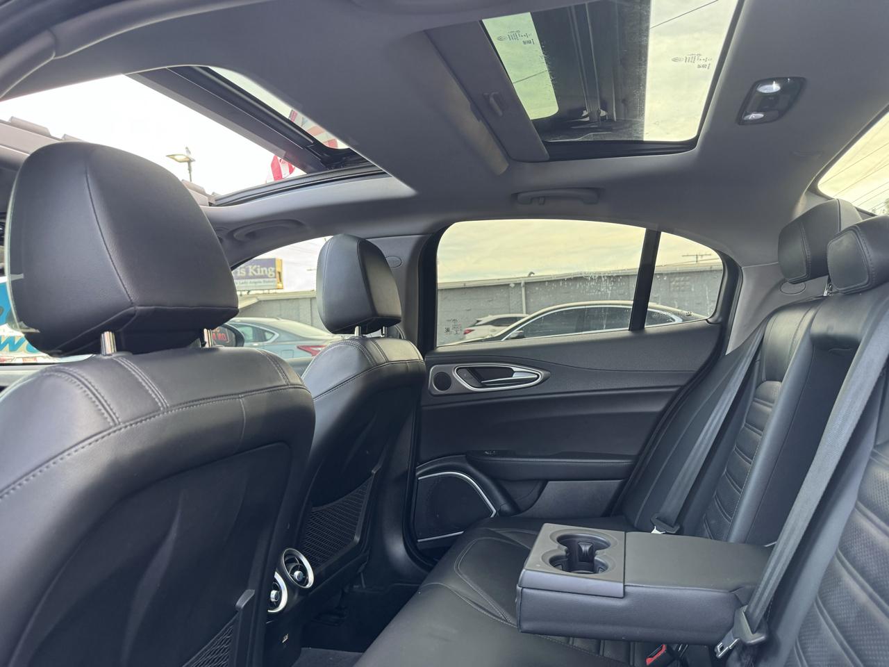 2019 Alfa Romeo Giulia Ti Sport - Photo 9