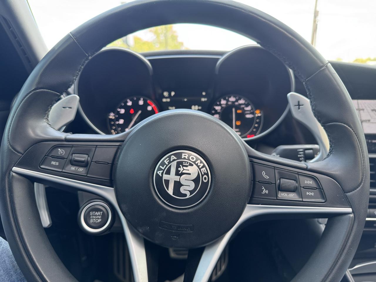 2019 Alfa Romeo Giulia Ti Sport - Photo 15