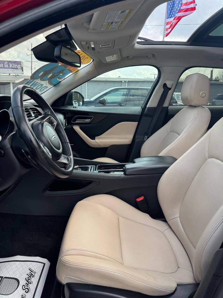 Jaguar F-Pace 25t Premium 2018