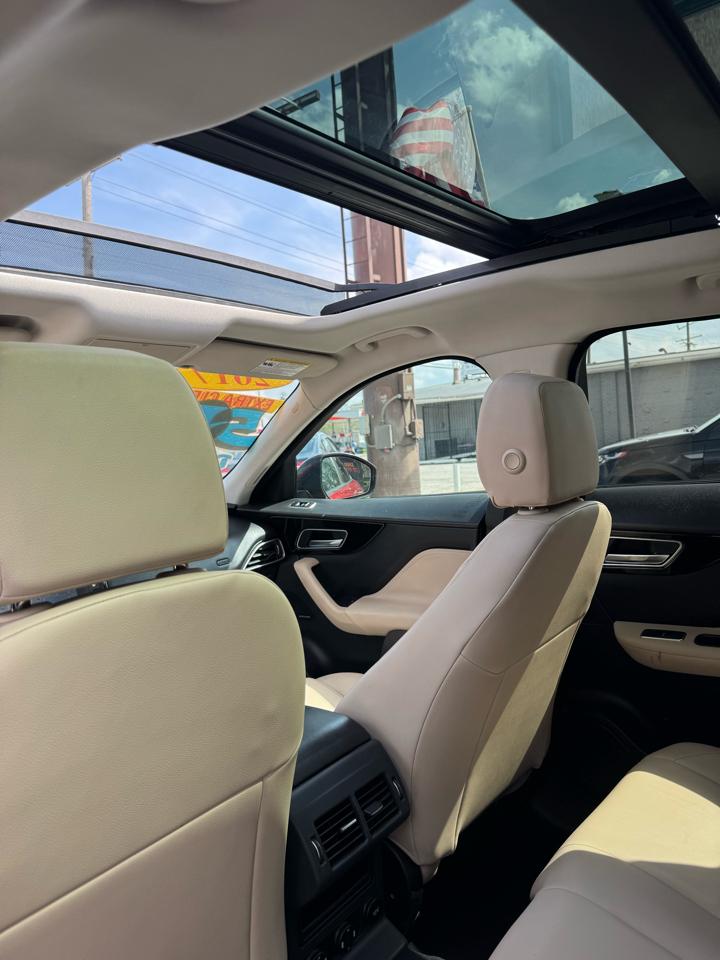 Jaguar F-Pace 25t Premium 2018