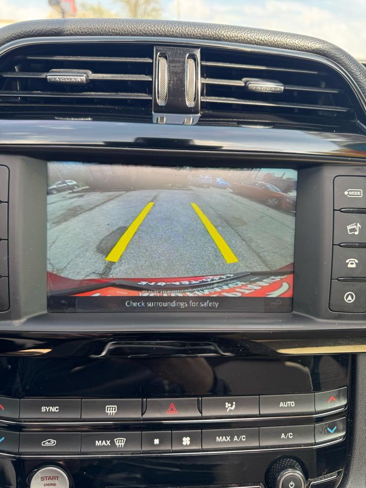 Jaguar F-Pace 25t Premium 2018