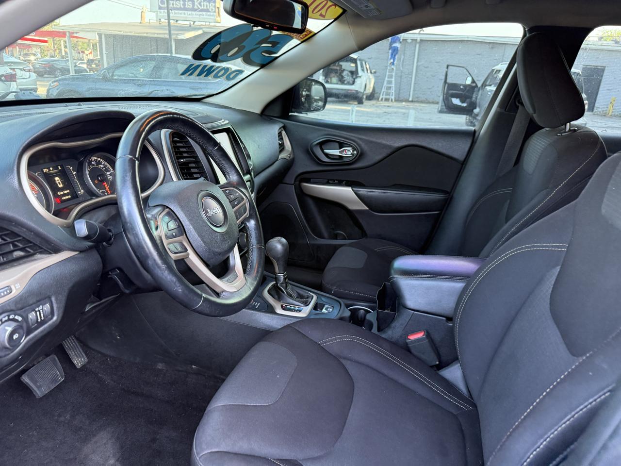 Jeep Cherokee Latitude 4WD 2017