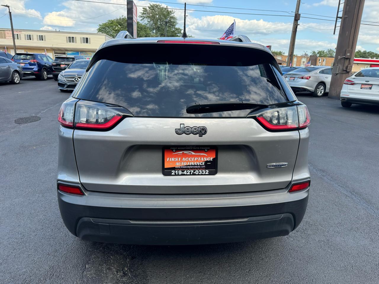 Jeep Cherokee Latitude FWD 2020