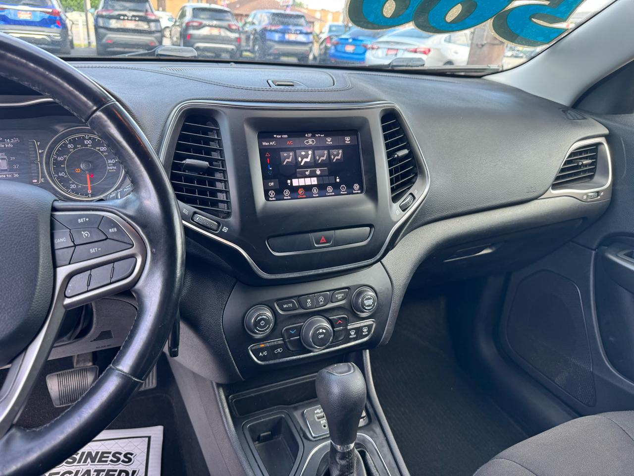 Jeep Cherokee Latitude FWD 2020