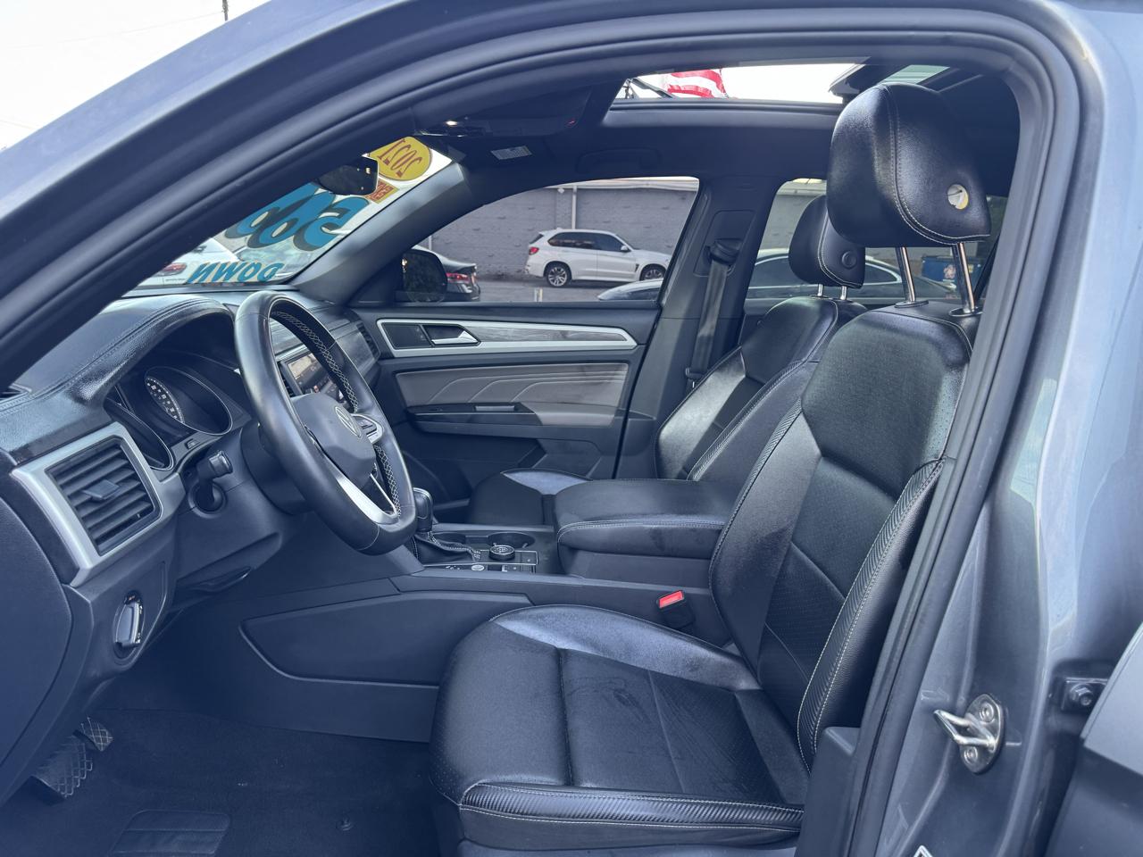 Volkswagen Atlas Cross Sport SE w/Technology 4MOTION 2021