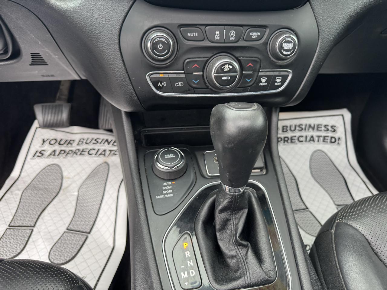 Jeep Cherokee Overland 4WD 2019