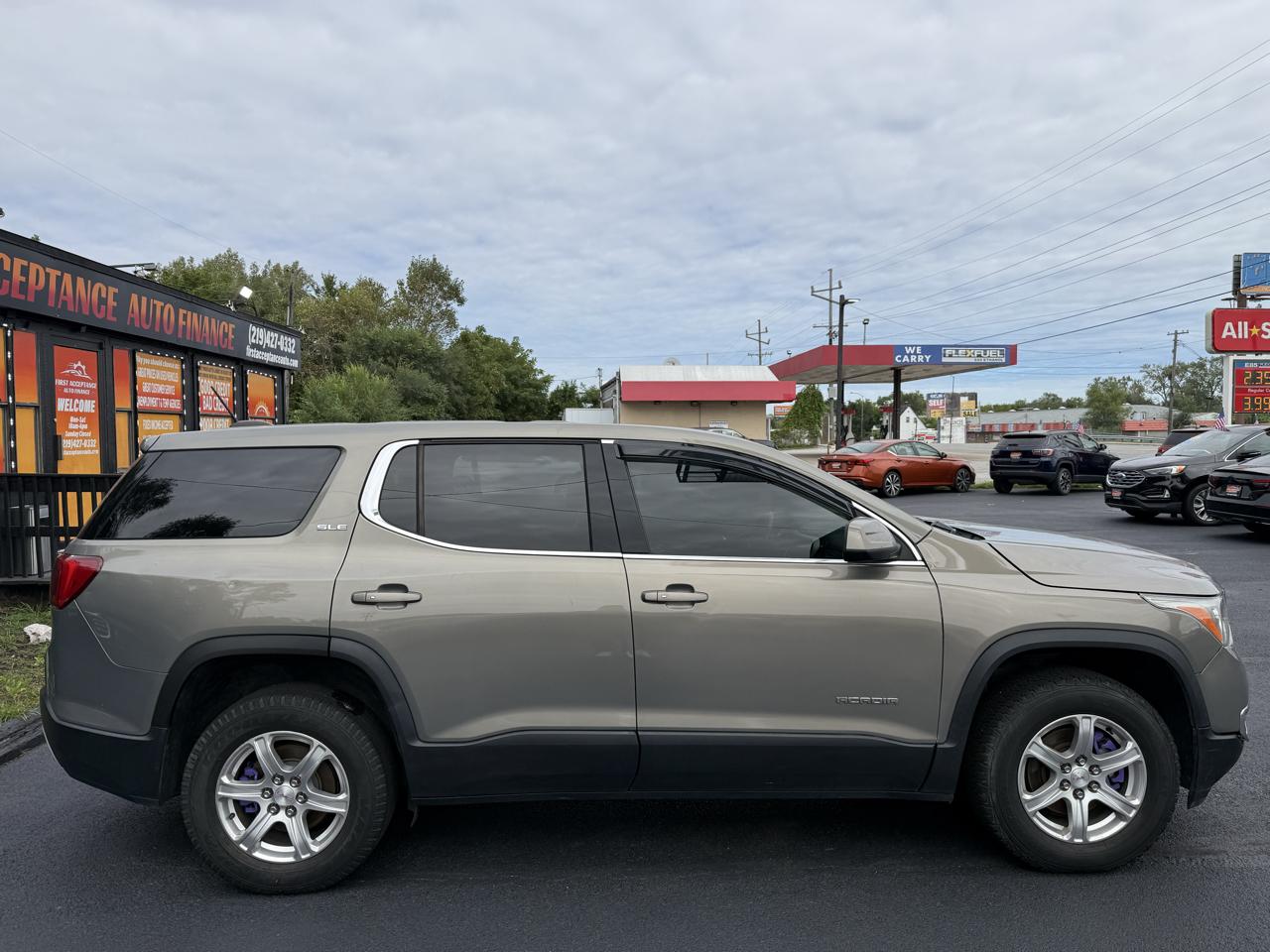 GMC Acadia SLE-1 AWD 2019