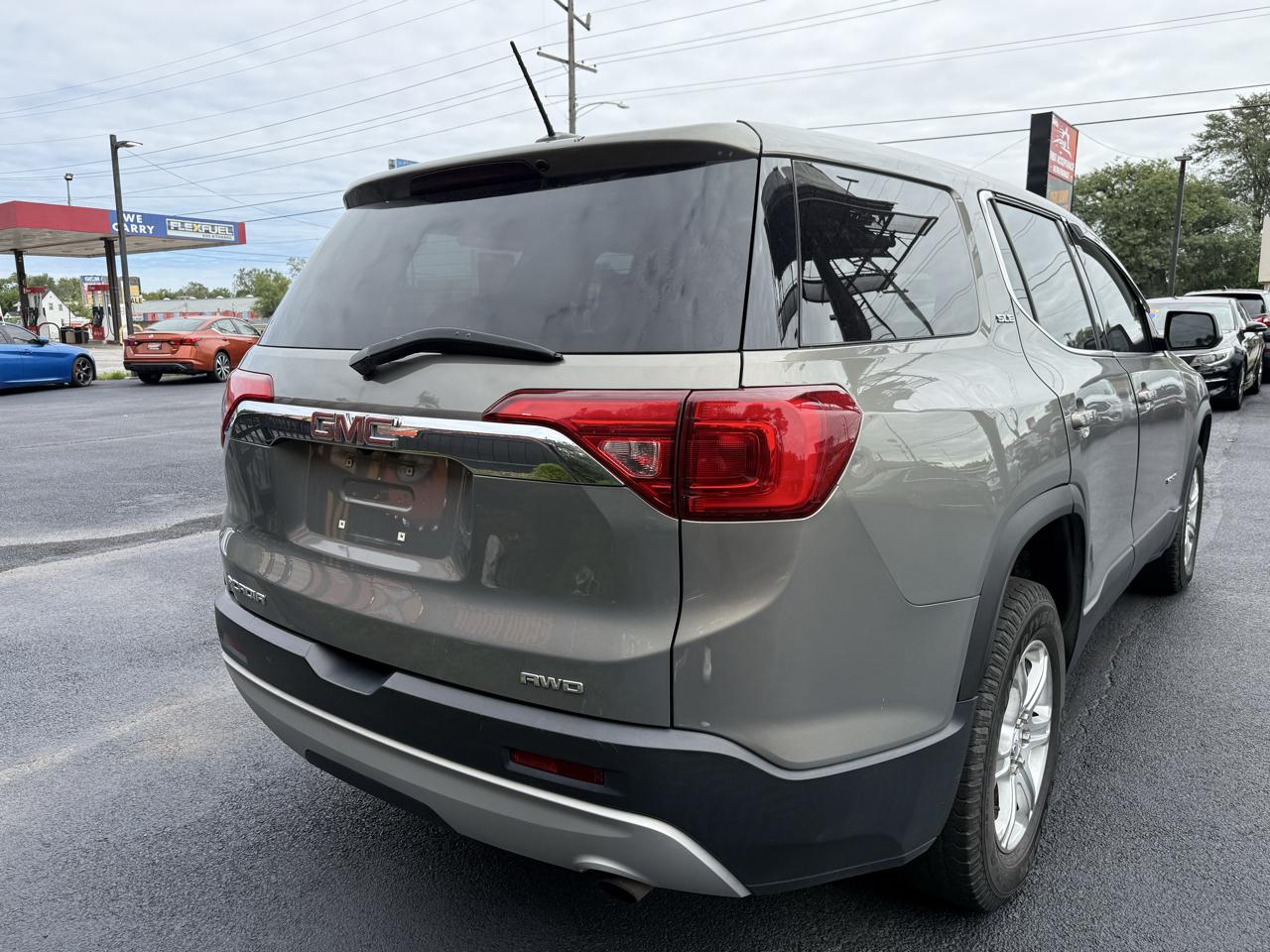 GMC Acadia SLE-1 AWD 2019