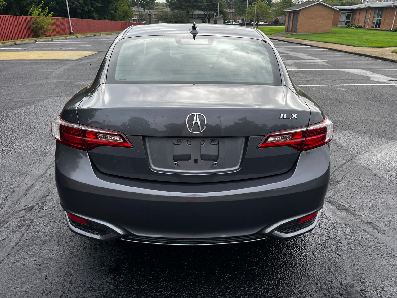 2017 Acura ILX Premium Technology Plus photo 6