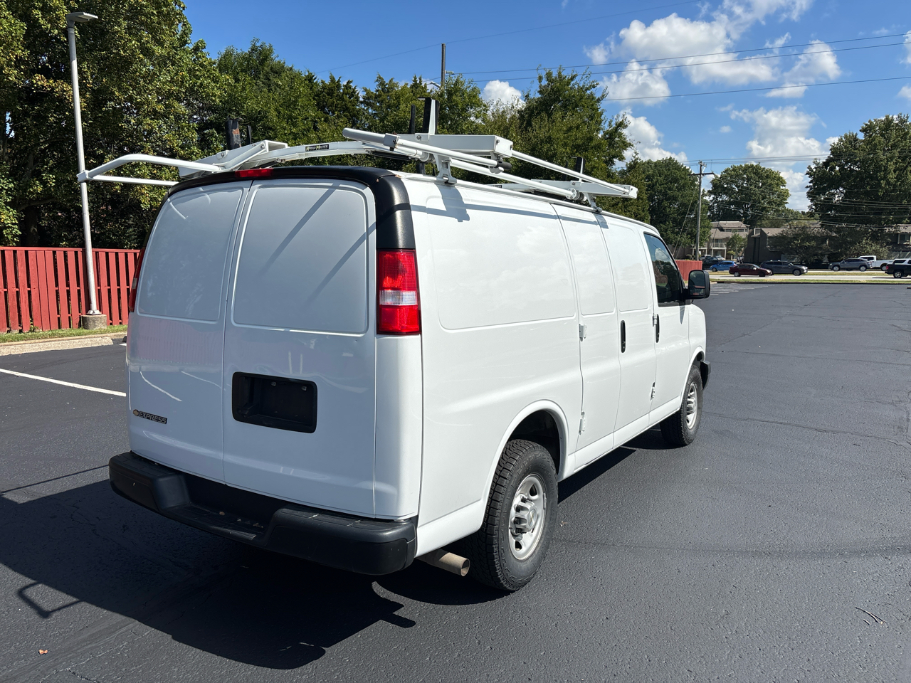 2021 Chevrolet Express Cargo Van 2500 photo 4