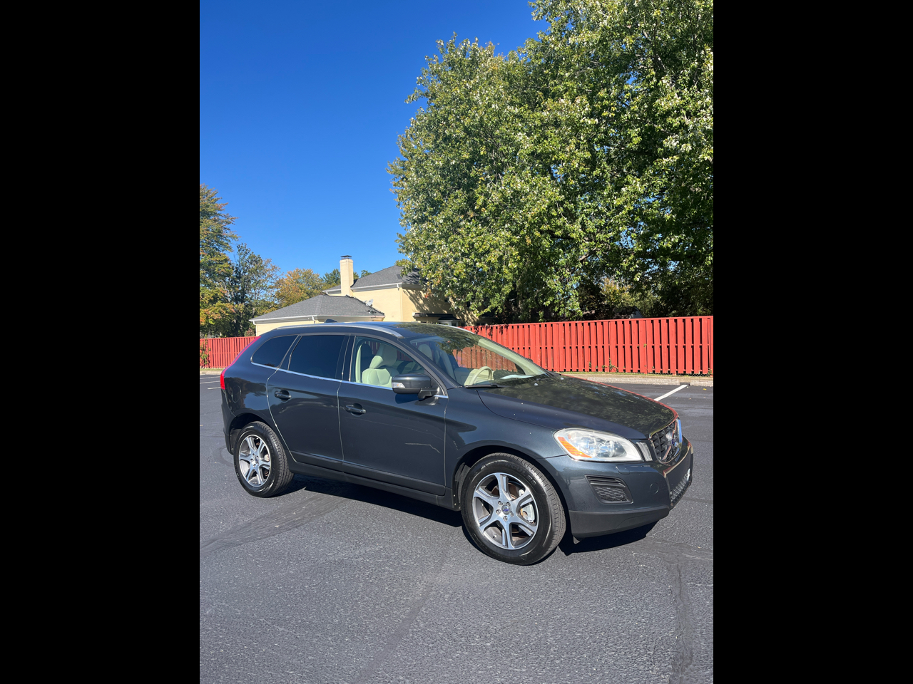 2012 Volvo XC60 AWD 4dr T6 Premier Plus