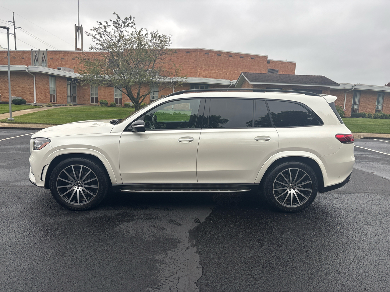 Mercedes-Benz GLS GLS 580 4MATIC SUV 2021 Mercedes-Benz GLS GLS 580 4MATIC SUV 2021