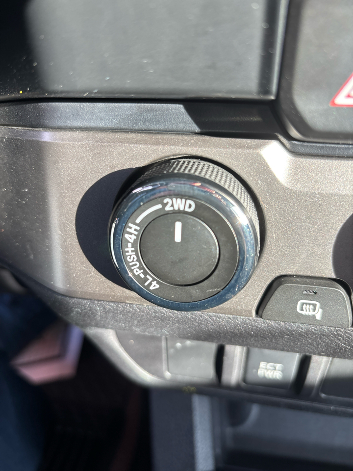 Toyota Tacoma 4WD SR Double Cab 5' Bed V6 AT (Natl) 2022