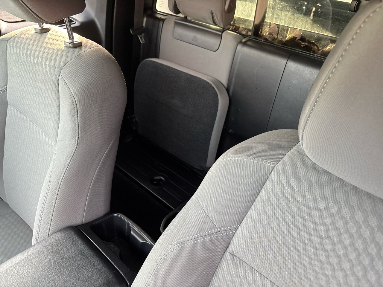 Toyota Tacoma 4WD SR Double Cab 5' Bed V6 AT (Natl) 2021