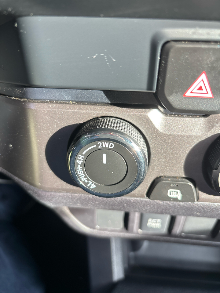 Toyota Tacoma 4WD SR Double Cab 5' Bed V6 AT (Natl) 2021