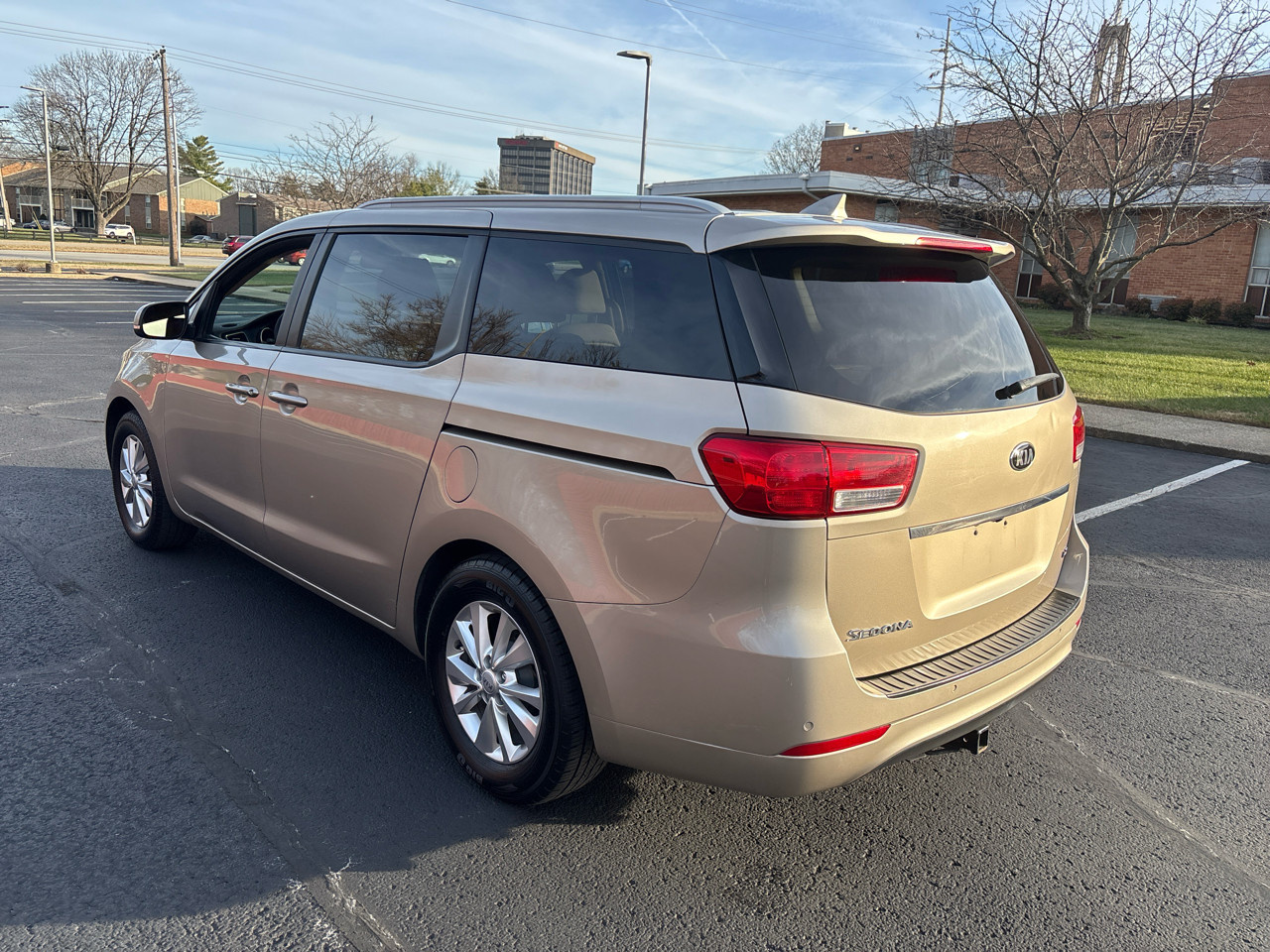 Kia Sedona 4dr Wgn LX 2015